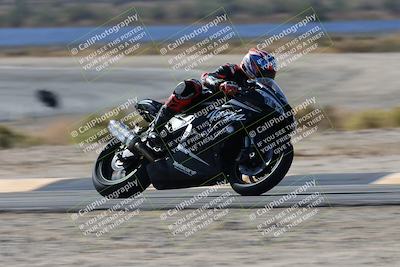 media/Nov-16-2025-Race Pace (Sun) [[8c5fa54630]]/Verified Riders/3-Turn 14 (1045am)/